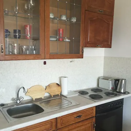Ruhiges Mit Balkon - #116653 Apartman